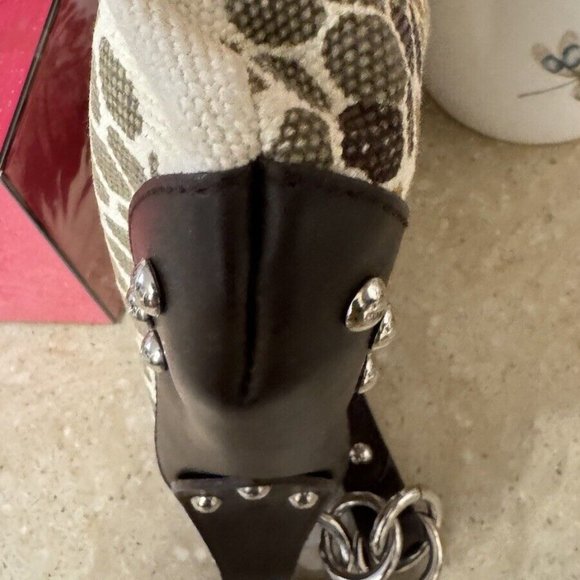 FURLA Beige and Tan Canvas and Leather Gold Studded Shoulder Bag *Very Very Rare - Picture 6 of 16